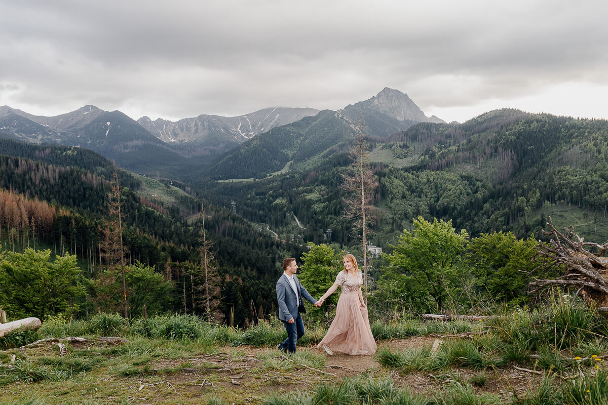 sesja ślubna w górach, sesja ślubna w Zakopanem, wedding photo mountains, polish mountains wedding, Cracow wedding photographer